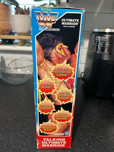 Vintage 1990 Hasbro WWF Talking Hulk Hogan