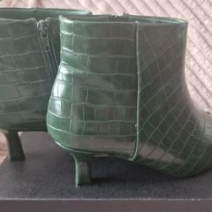 Green Croc Design Ankle Boots