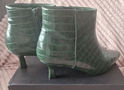 Green Croc Design Ankle Boots