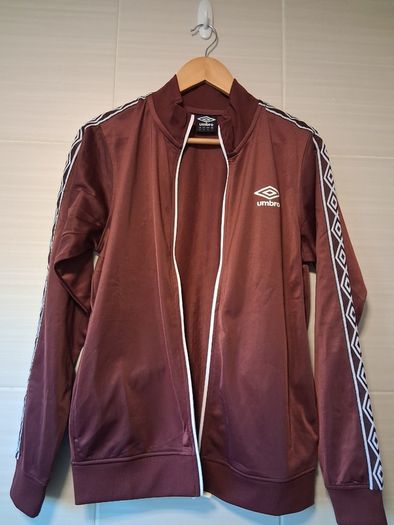 Umbro Mens Track Top. Classic Diamond Sleeve Design Umbro Track Top. Collect In Dublin Or Receive Via Post.