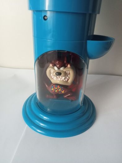 Vintage Looney Tunes Tasmanian Devil Manual Push Gumball Machine 1998