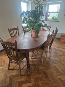solid oak table and chairs