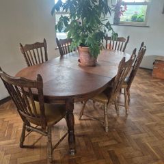 solid oak table and chairs