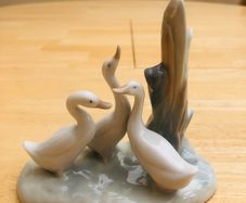 Nao 3 Geese Figurine