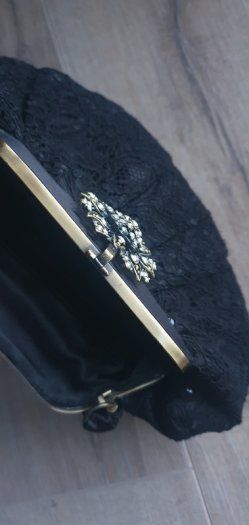 Coast vintage style Lace with Crystals brooch