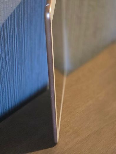 Apple ipad 6th Gen 32gb rose gold