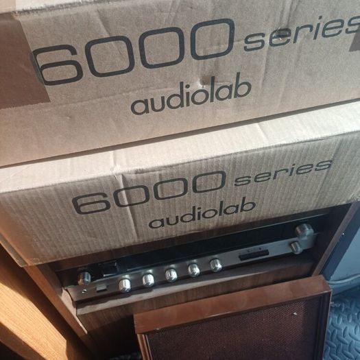 Audiophile Quality Audiolab 6000A integrated amplifier ESS Sabre ES9018K2M chipset 24-bit / 192kHz pristine Boxed