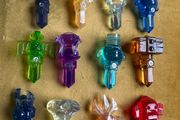 12 Skylanders Traps