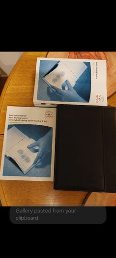 Genuine etuis for Bmw and Toyota