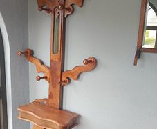 Coat stand