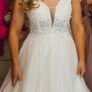 Wedding Dress Image 4
