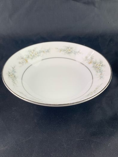 4x vintage Noritake Melissa dessert bowls