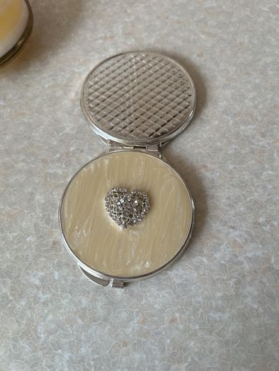 Clamshell Trinket Jewelry Box/Purse  & Roynd Picket compact dual mirror