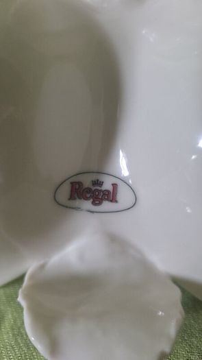 Collectable Porcelain Cats dish