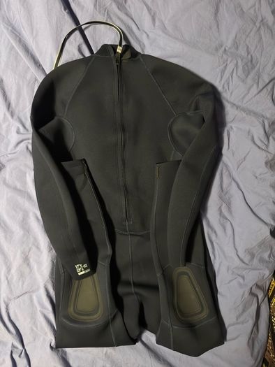 Women's wetsuit XL
