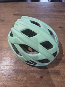 Bicycle helmet