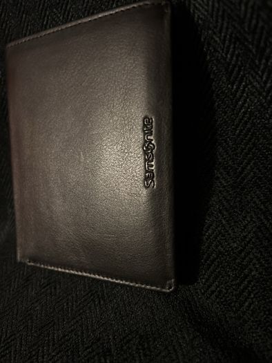 samsonite wallet
