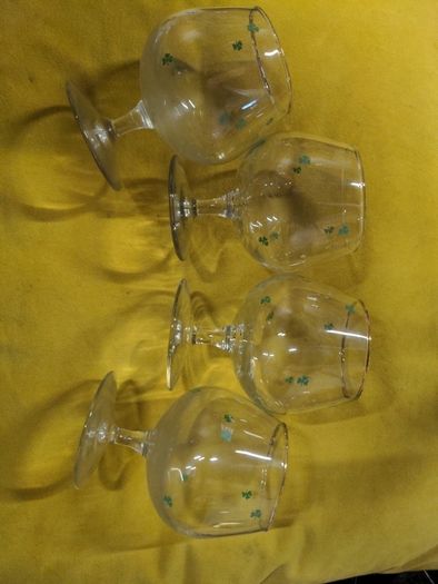 VINTAGE Shamrock,gold trimmed Brandy glasses set of 4.