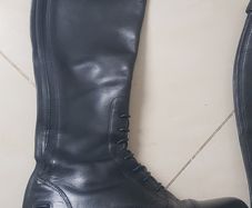 Ariat Riding Boots - Size 5.5
