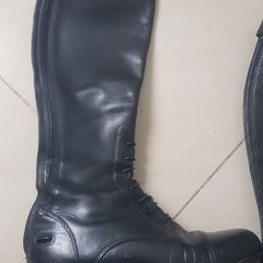 Ariat Riding Boots - Size 5.5