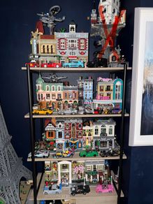 18 Lego modular buildings collection