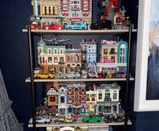 18 Lego modular buildings collection