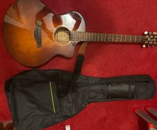 Roc Guitar J-01 Acoustic Guitar  6 String