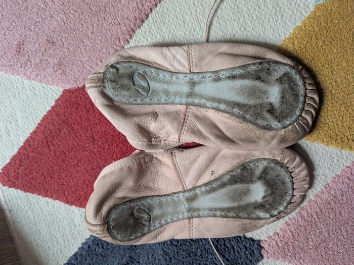 Girls ballet outfit - 5-6 years old