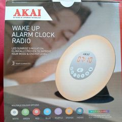 AKAI wake up alarm clock radio