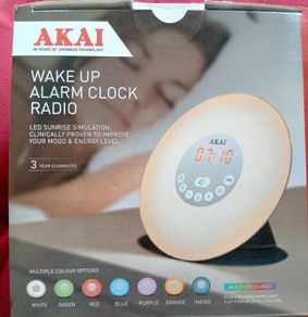 AKAI wake up alarm clock radio