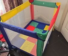 Free Travel Cot