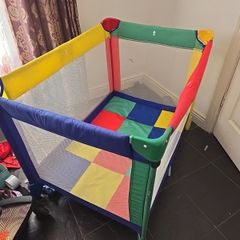 Free Travel Cot