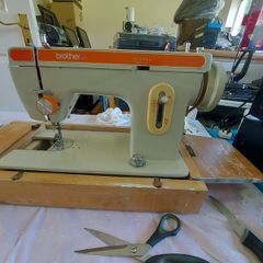 Brother Sewing Machine Model E, 671, With Pedal-Power Supply, Accessories, in reasonable condition, Box Cover & Base wood has major wear, but actually machine seems fine