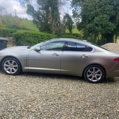 Jaguar XF 2010