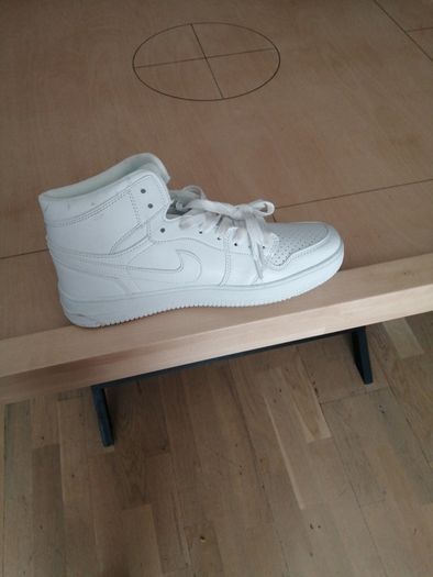 Nike men's sneakers