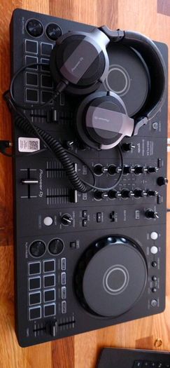 Ddj flx 4