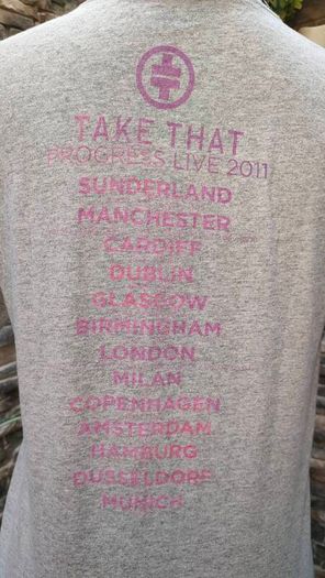 Take That Progress Live 2011 concert t-shirt The last time the full line up toured together  In great condition Front and back print Size small