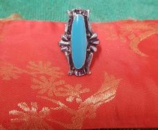 Vintage ring with a blue Stone