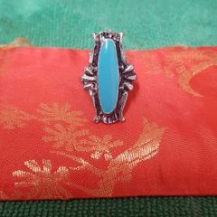 Vintage ring with a blue Stone