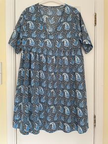 Tunic Short Sleeve Blue Size 14