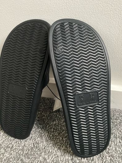 New black sliders