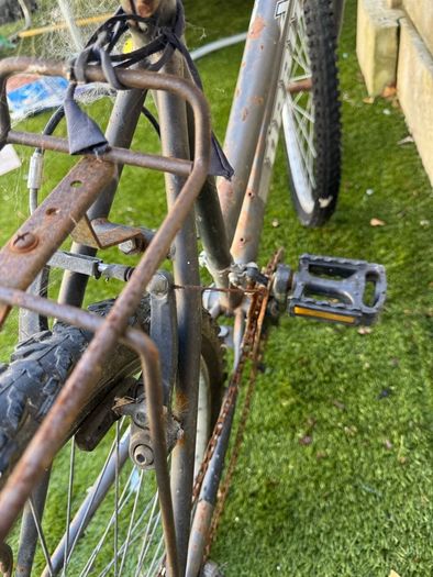 [Lot] 4x Cycles Bikes 1 Scooter