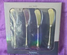 Crystal Spreaders