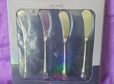 Crystal Spreaders