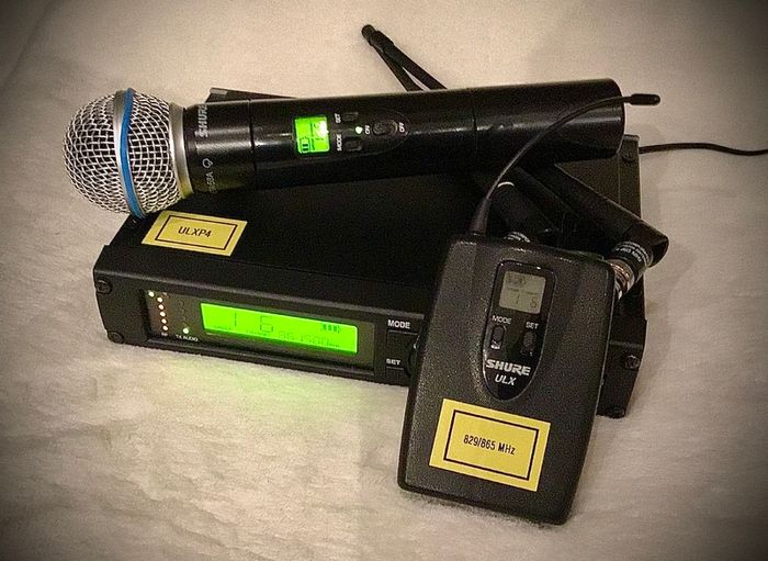 Shure ULXP4 Wireless System with Beta 58A Microphone