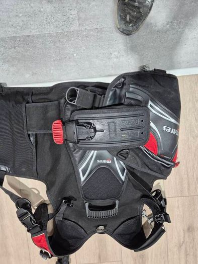 Mares diving jackets
