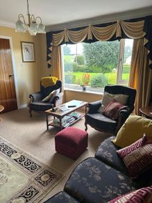 Curtains and Pelmet