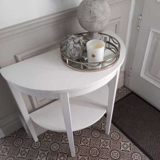 hall tables