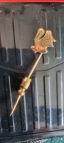 9K Gold Pin, Brooch , Pendant , 1.6 g