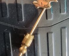 9K Gold Pin, Brooch , Pendant , 1.6 g
